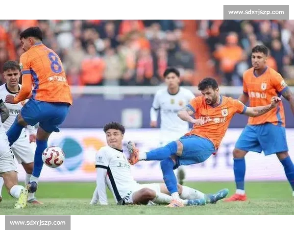 山东 3-1 海港：外援对决变均势，李小恒闪耀张琳芃折戟