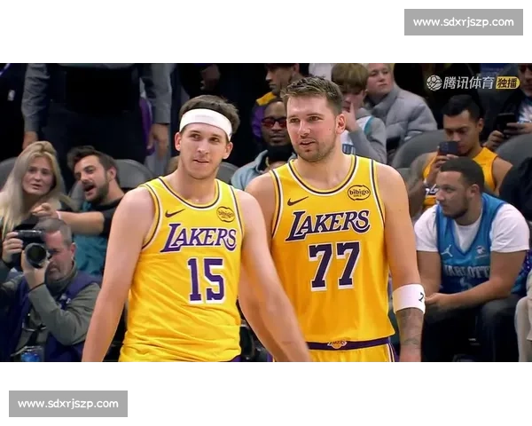 灰熊强攻爵士铁血防线西部卡位战火热上演焦点对决悬念拉满全场沸腾